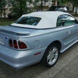 1996-Ford-Mustang-american-classics--Car-101629238-2b640653e8330e98fc7176873066206d_kindlephot...jpg